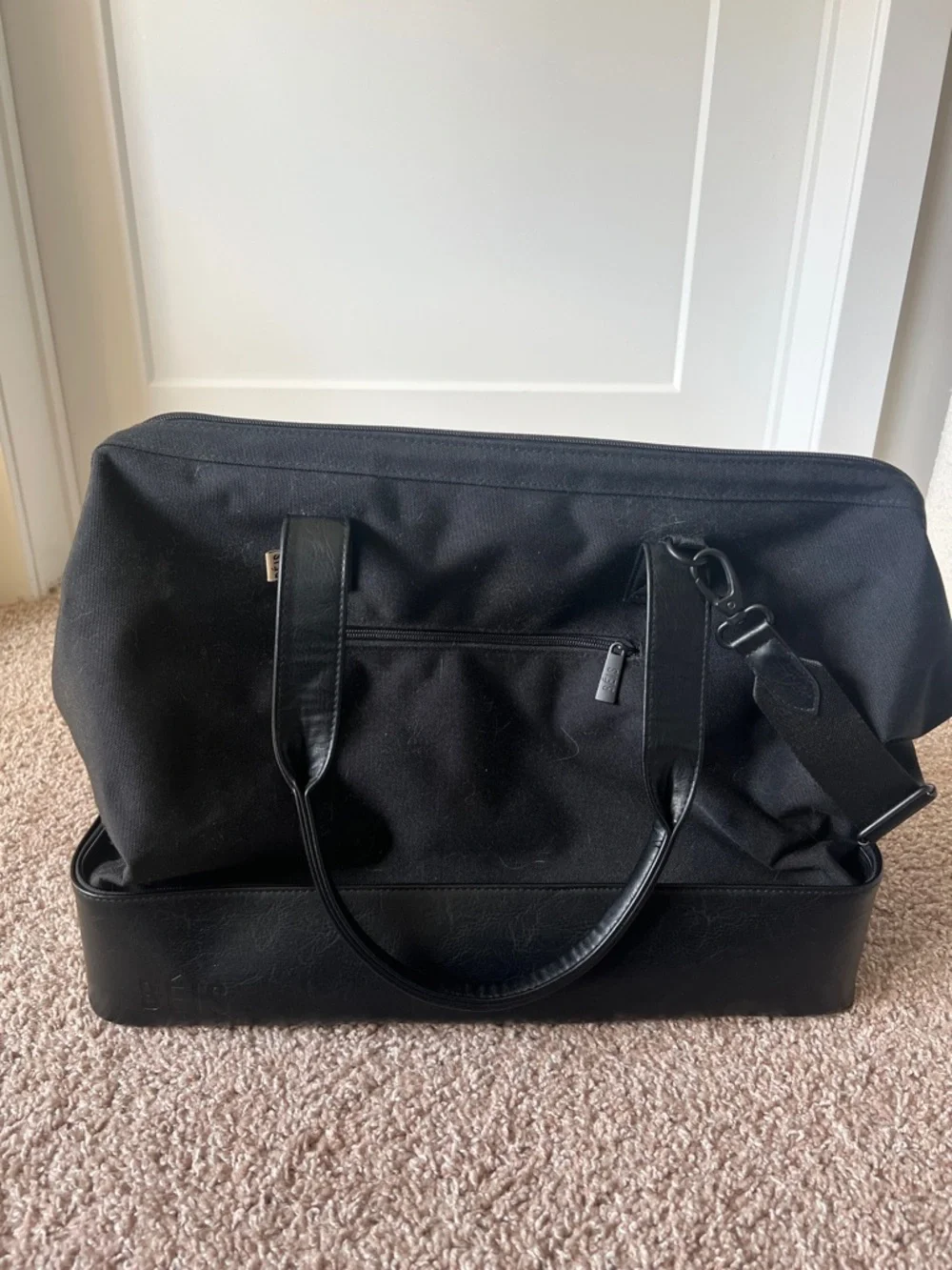 Beis Weekender Bag in Black - Picture 1 of 11